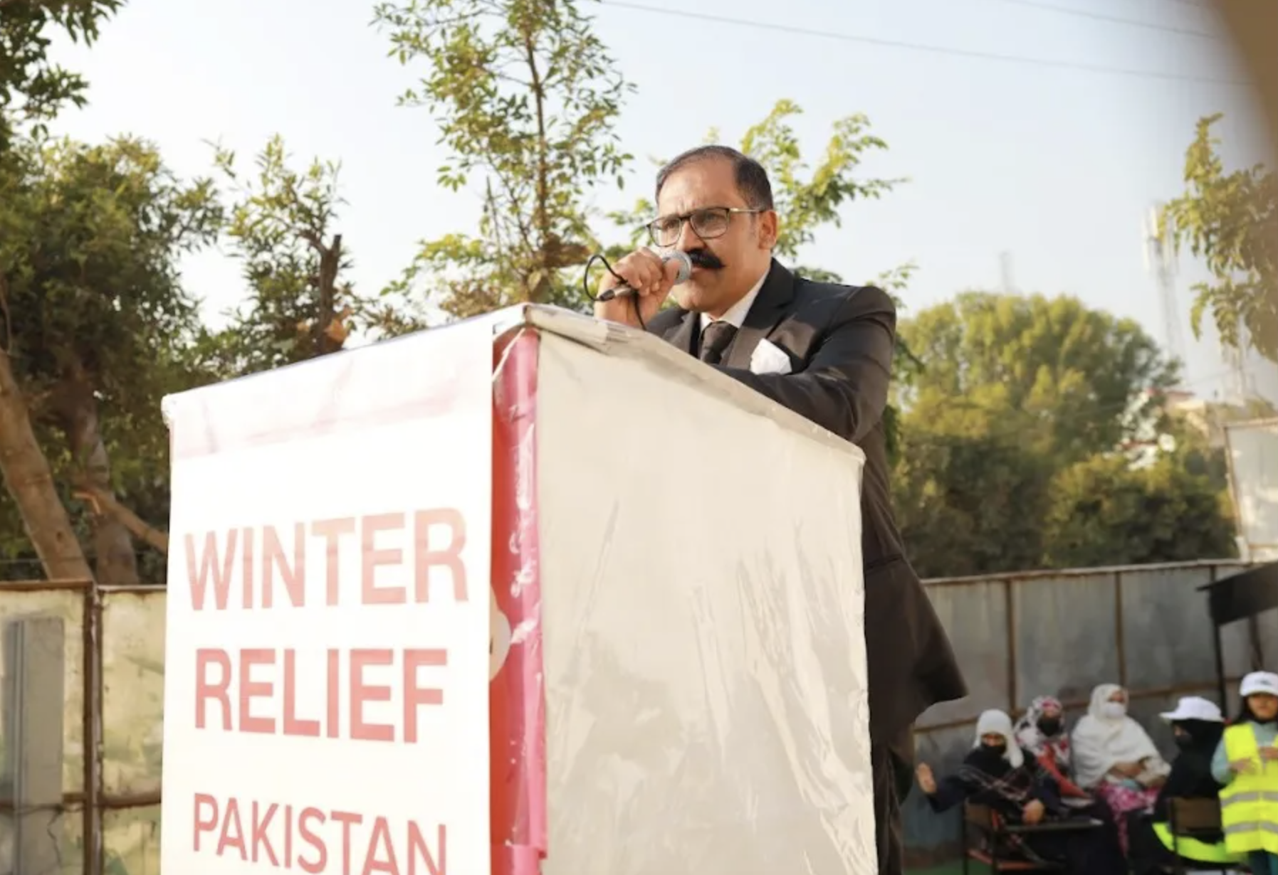 Fullscreen Gallery Image