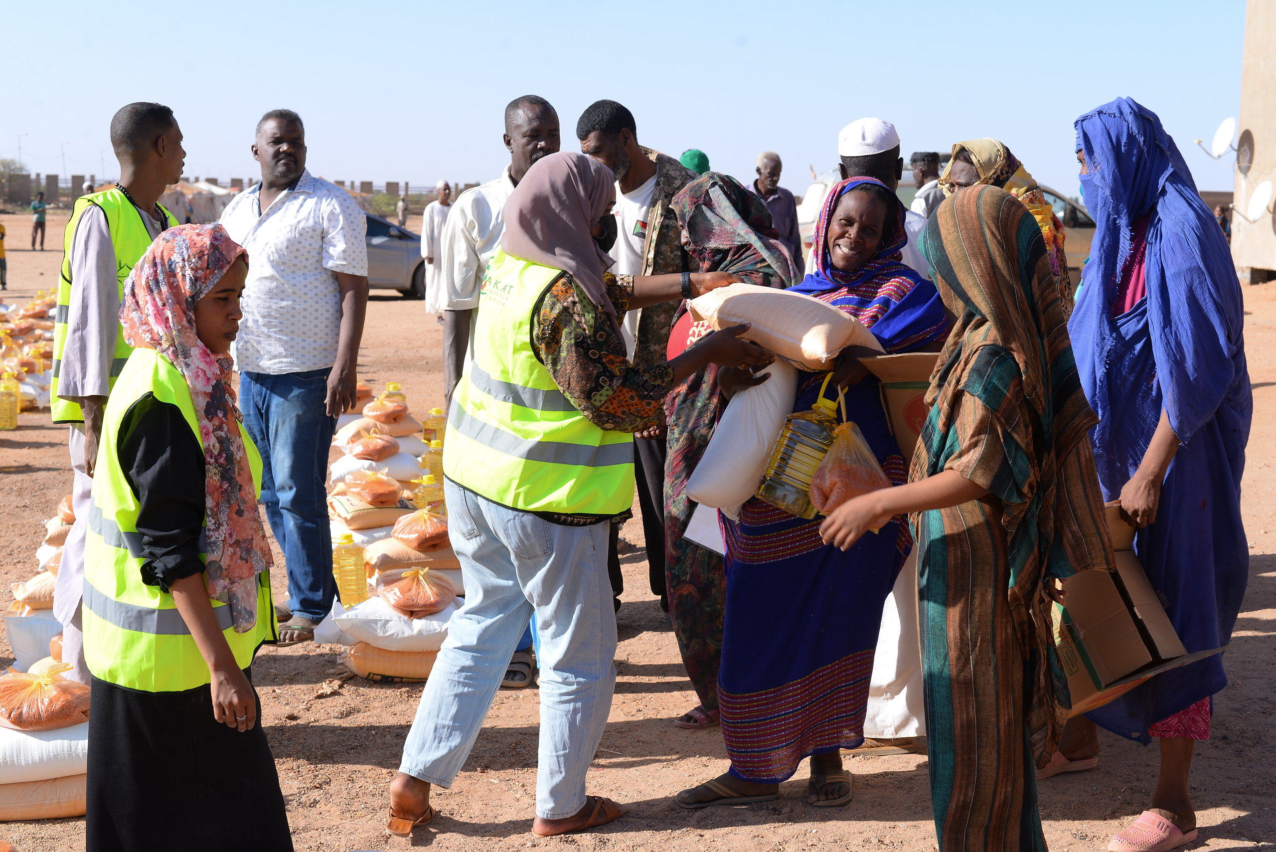 Families in Sudan are overjoyed to receive Ramadan food packages