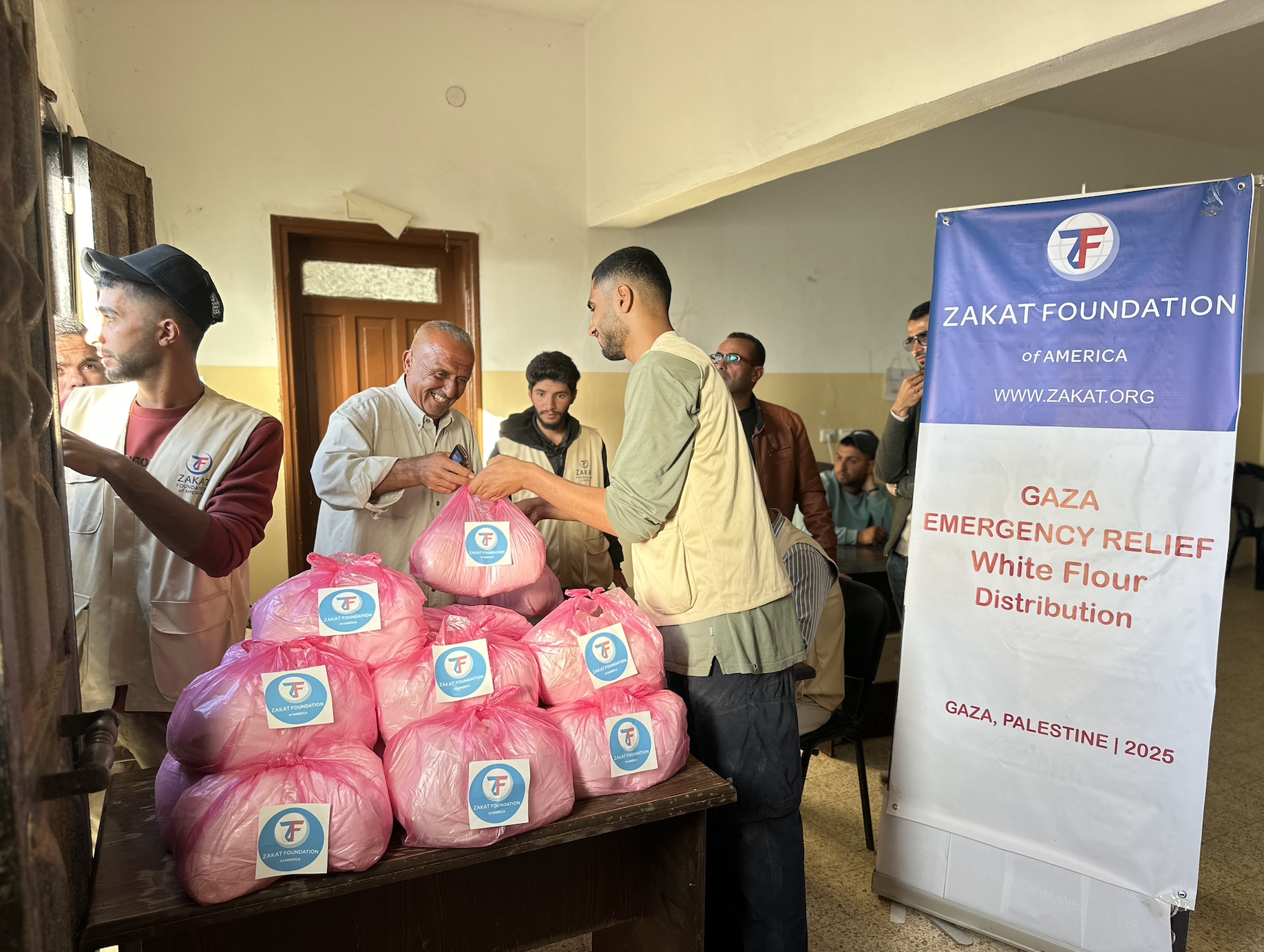 Flour distribution in Gaza ensure this staple is part of every meal