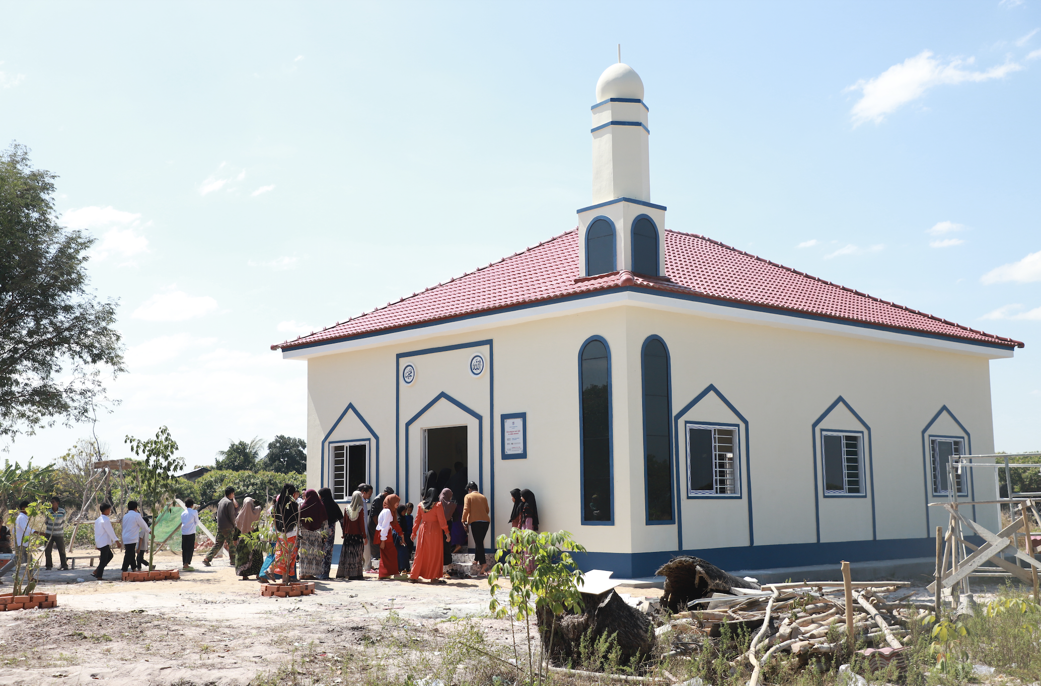 In Cambodia, Masjid al Umma welcomes congregants to the newly constructed mosque nuturing spiritual fulfillment