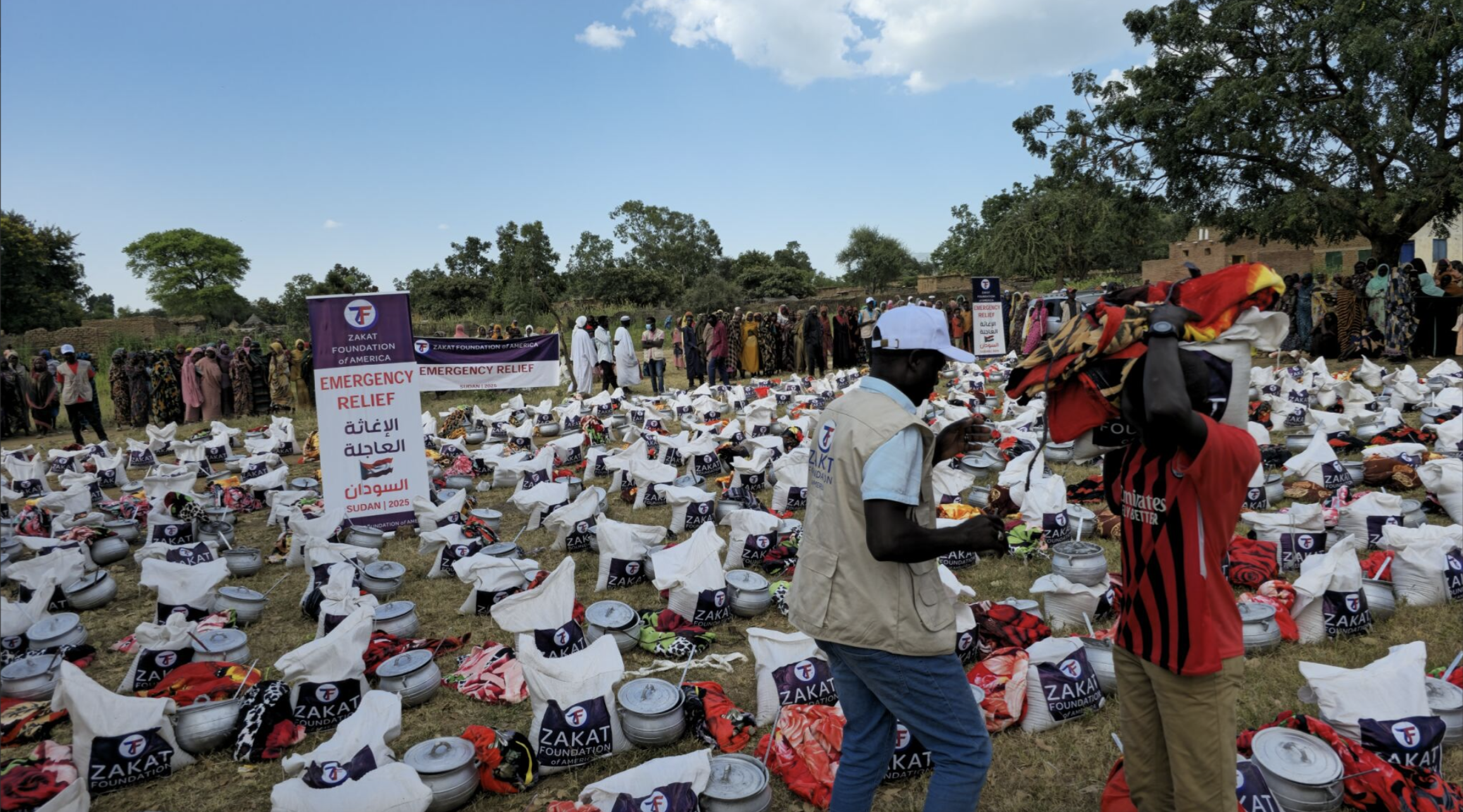 Our field teams in Central Darfur, Sudan distribute essential items to families affected by the floods