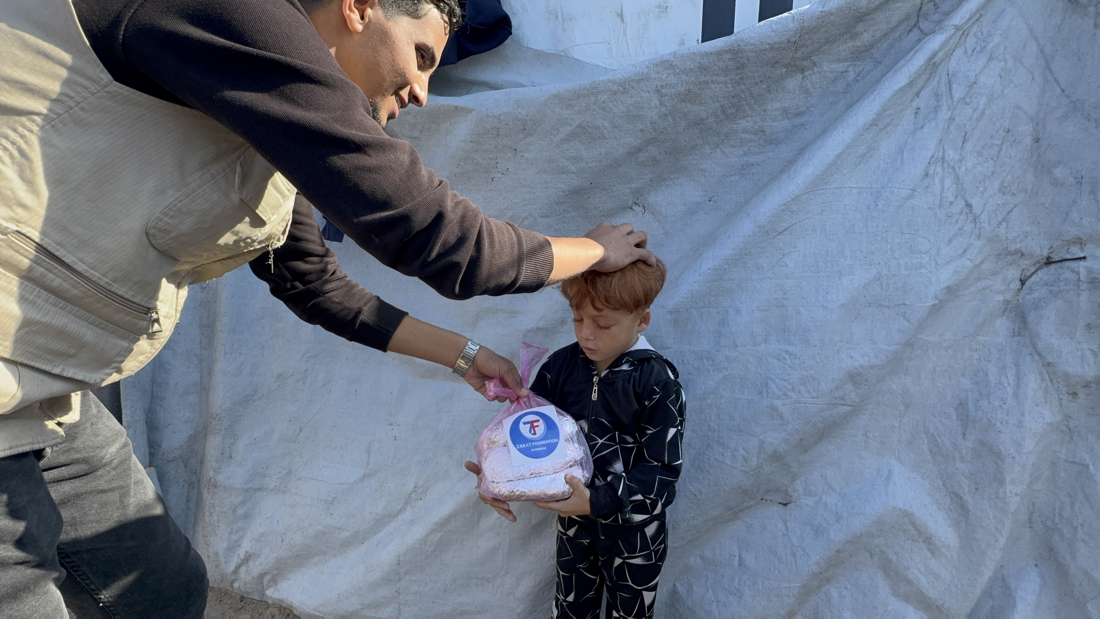 Our warm meal deliveries ensure families have nourishing meals